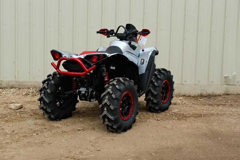 NEW 2026 CAN-AM RENEGADE X MR 1000R Image 3