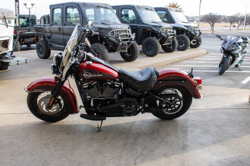 USED 2019 HARLEY SOFTAIL HERITAGE CLASSIC 114 Image 7