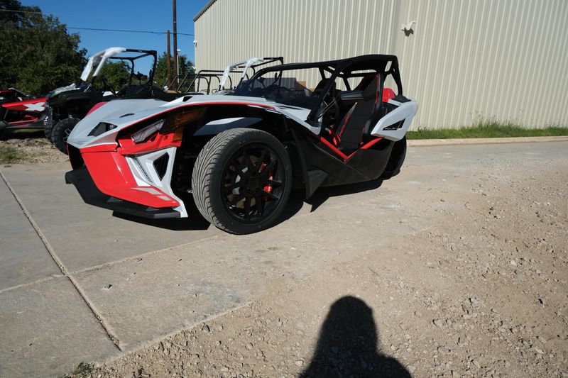 2024 Polaris SLINGSHOT ROUSH EDITION AUTODRIVE RACETRACK REDImage 4