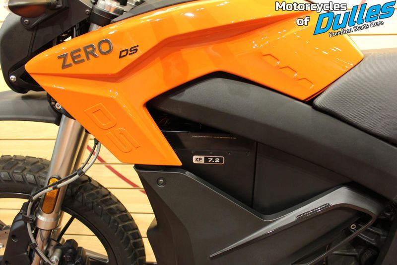 2023 Zero DS  in a Quicksand exterior color. Motorcycles of Dulles 571.934.4450 motorcyclesofdulles.com 