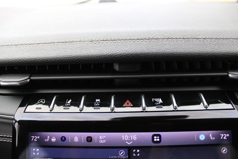 2023 Jeep Grand Cherokee L photo 18