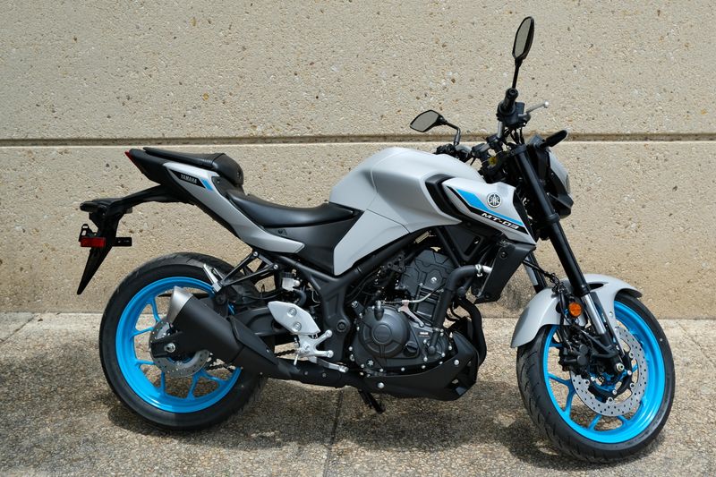 2025 Yamaha MT03 ICE STORM Image 2