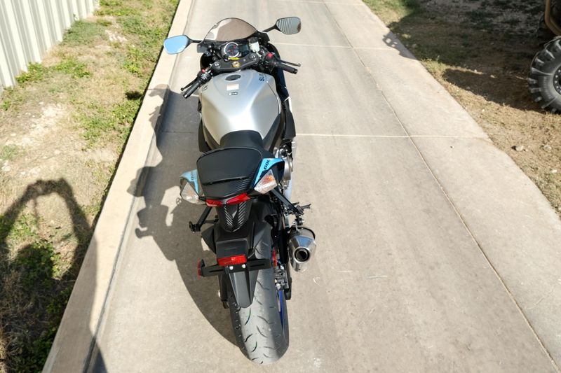 NEW 2026 SUZUKI GSXR600 Image 4