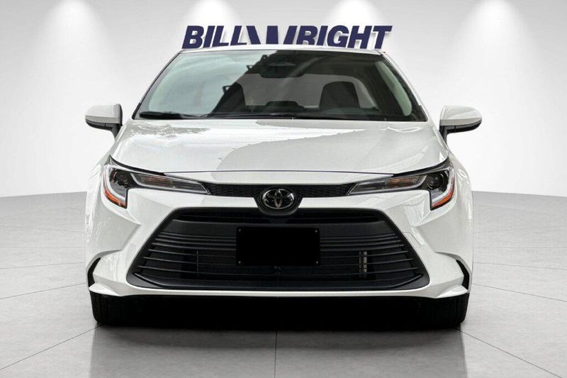 New 2027 Toyota Corolla LEImage 8