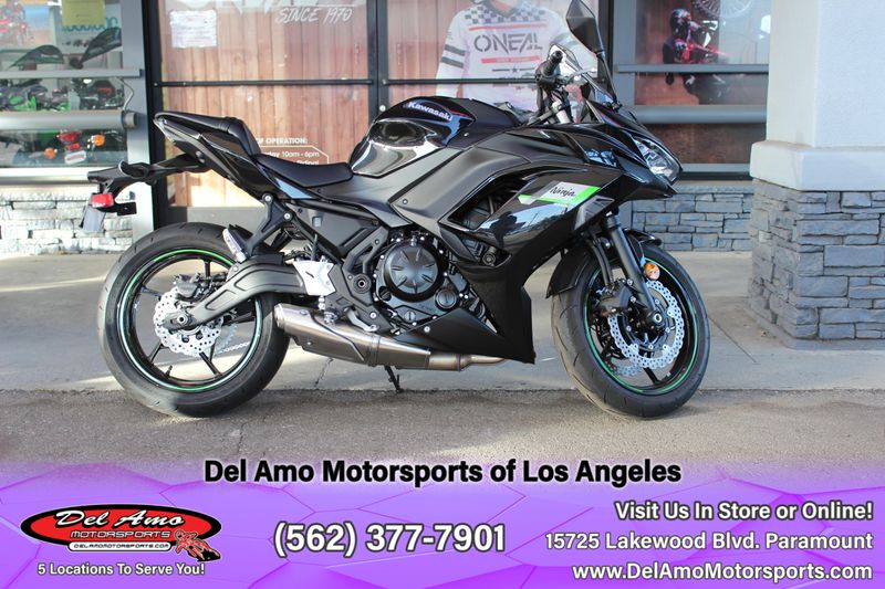 2025 Kawasaki NINJA 650 Image 6