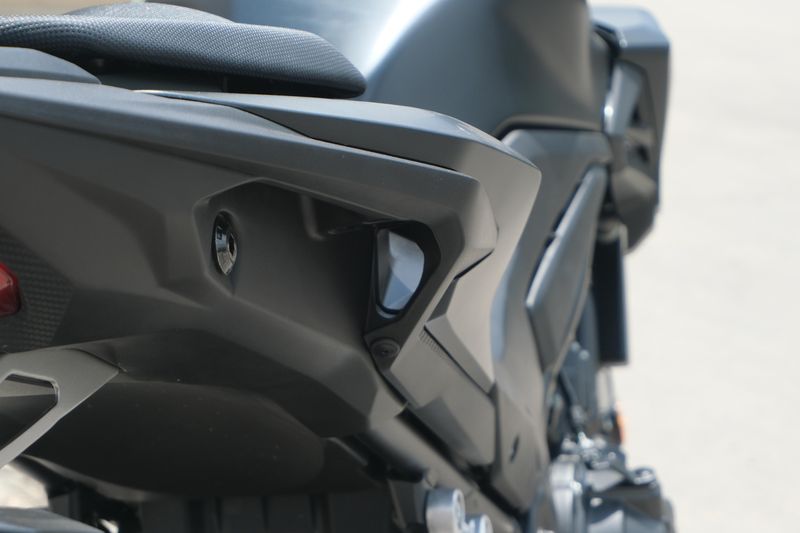 2025 Honda CB500F  MATTE BLACK METALLIC Image 19