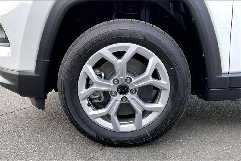 New 2026 Jeep Compass Latitude 4x4Image 10