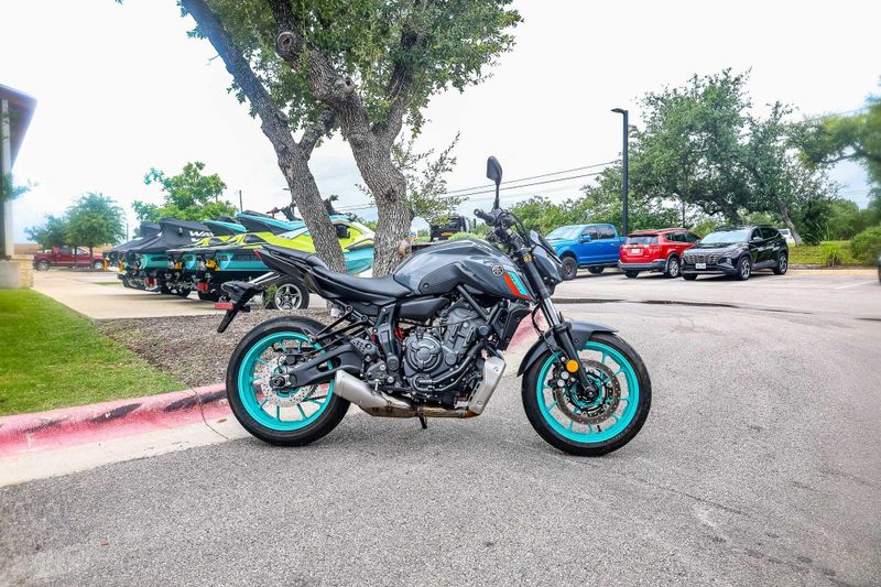 2022 Yamaha MT07  GRAY Image 7