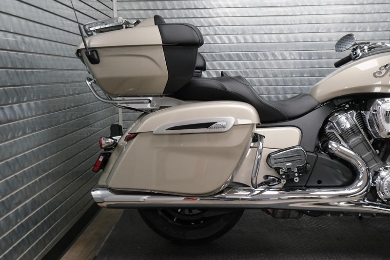 NEW 2026 INDIAN MOTORCYCLE PURSUIT LIMITED WITH 112 PACKAGE Image 8