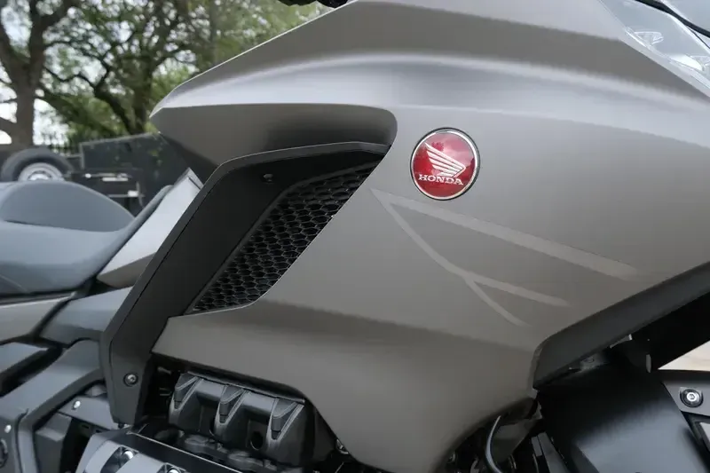 NEW 2026 HONDA GOLDWING Image 9