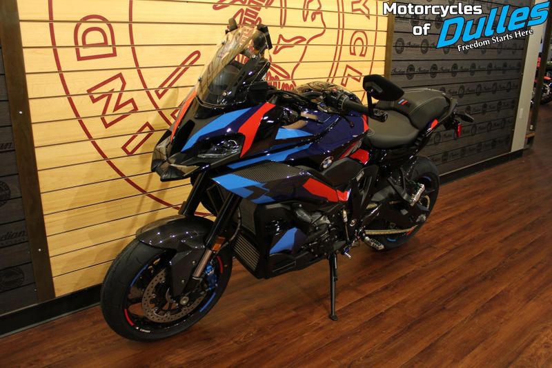 New 2026 BMW M1000XR Image 4