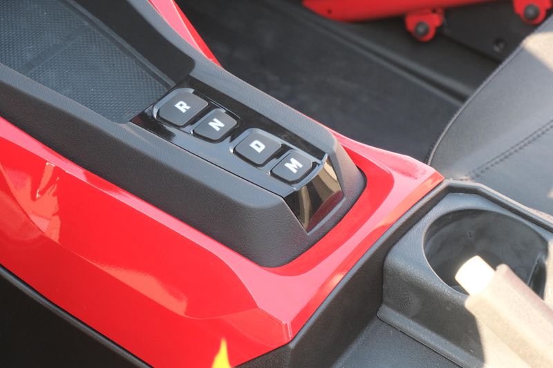 NEW 2025 POLARIS SLINGSHOT R AUTODRIVE Image 20