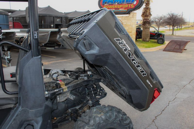 2019 Polaris RANGER CREW XP 1000 EPS SAGE GREENImage 10