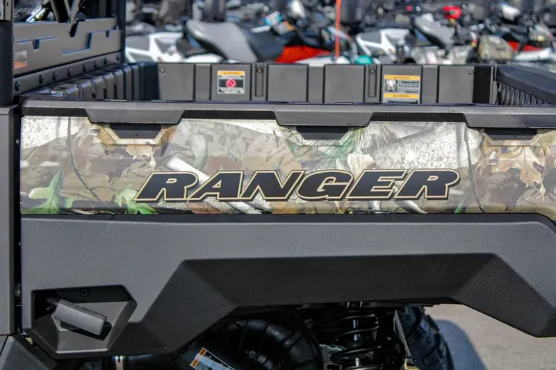 2025 Polaris RANGER CREW XP 1000 PREMIUM PURSUIT CAMOImage 6