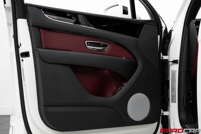Used 2023 Bentley Bentayga *FRONT SEAT COMFORT SPEC*Image 21