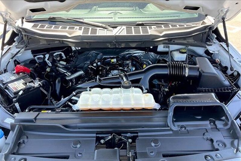 2022 Ford F-150 XLTImage 9
