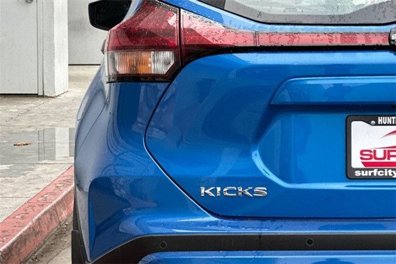 2024 Nissan Kicks SImage 19