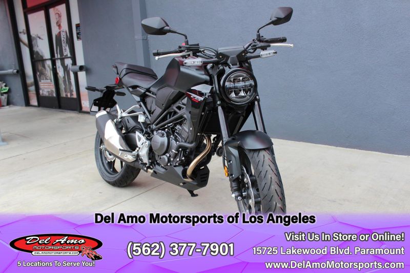 2025 Honda CB300R ABS Image 9