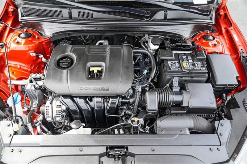 2024 Kia Forte LXSImage 27
