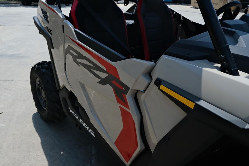 NEW 2026 POLARIS RZR TRAIL ULTIMATE Image 11