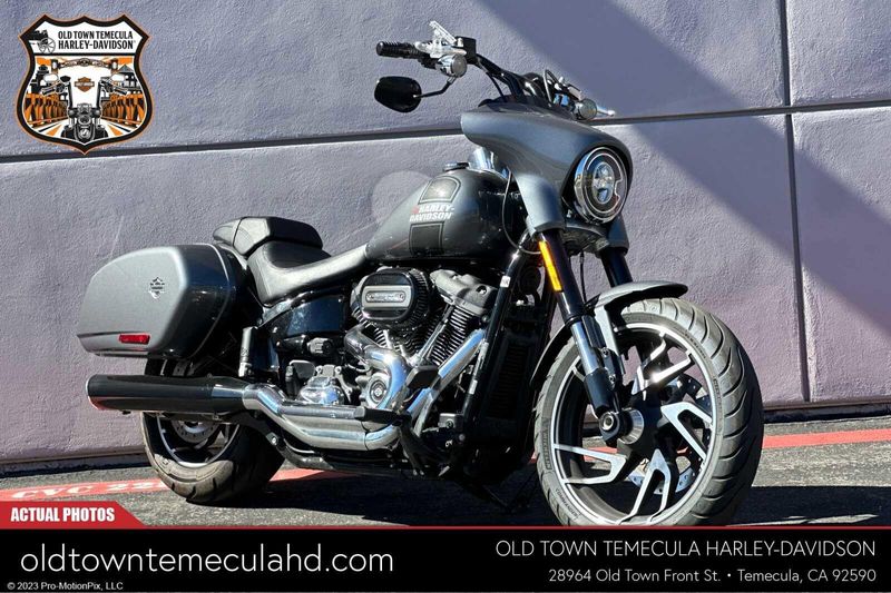 2021 Harley-Davidson Softail in a GAUNTLET GRAY METALLIC exterior color. BMW Motorcycles of Temecula – Southern California (951) 506-6903 bmwmotorcyclesoftemecula.com 