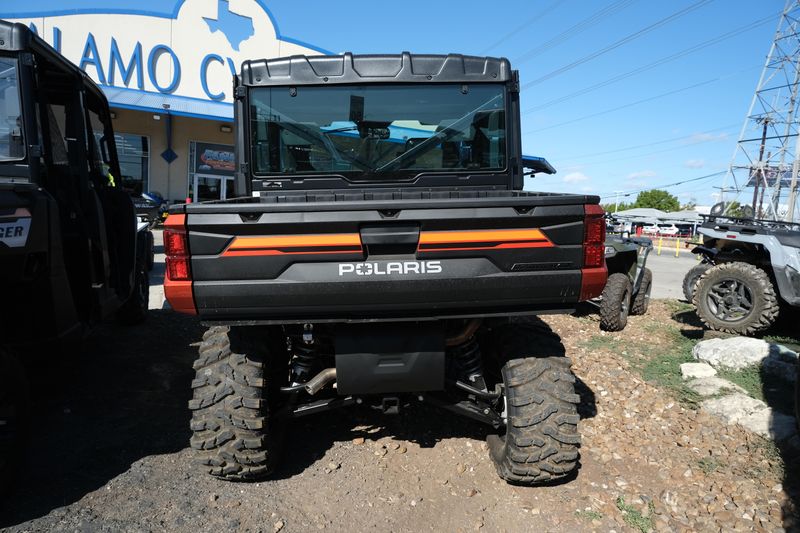 2025 Polaris RANGER CREW XP 1000 NORTHSTAR EDITION ULTIMATE ORANGE RUSTImage 25