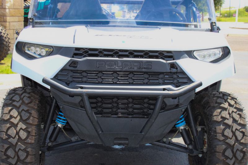2022 Polaris RANGER 150 EFI WHITE LIGHTNING AND SKY BLUE Image 9