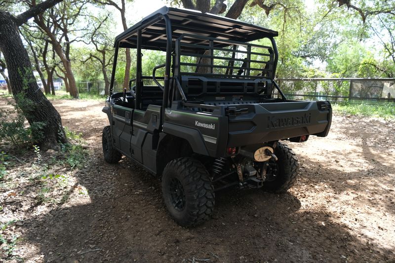 2024 Kawasaki MULE PROFXT 1000 LE METALLIC ONYX BLACKImage 5