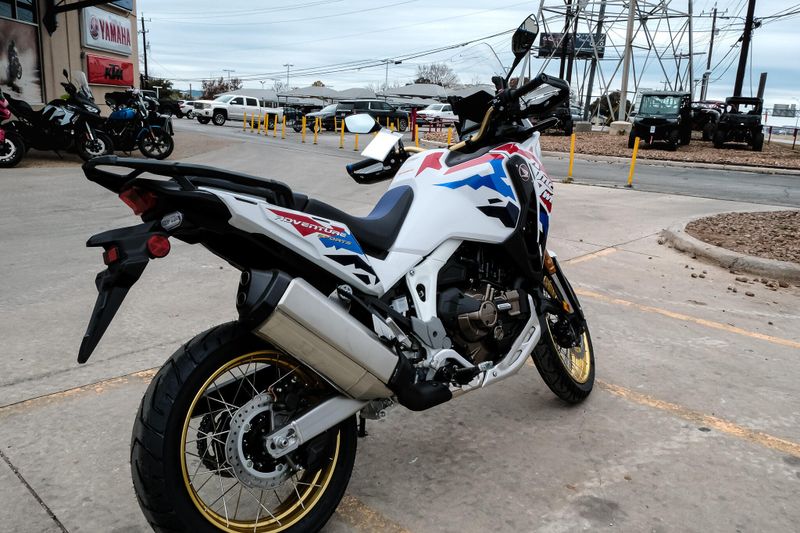 2025 Honda AFRICA TWIN ADV SP ES DCT PEARL WHITEImage 7