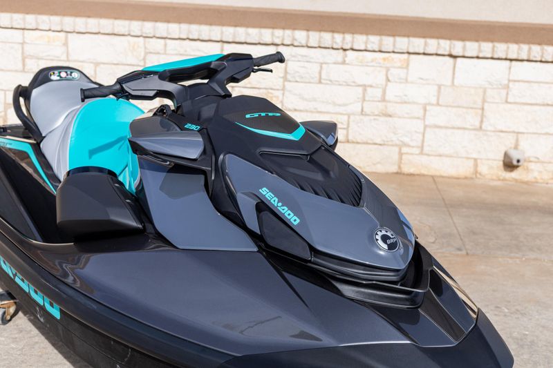 NEW 2026 SEADOO GTR 230 WITH SOUND SYSTEM Image 2