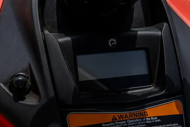 NEW 2026 SEADOO SPARK TRIXX FOR 1 90HP WITH SOUND SYSTEM Image 9