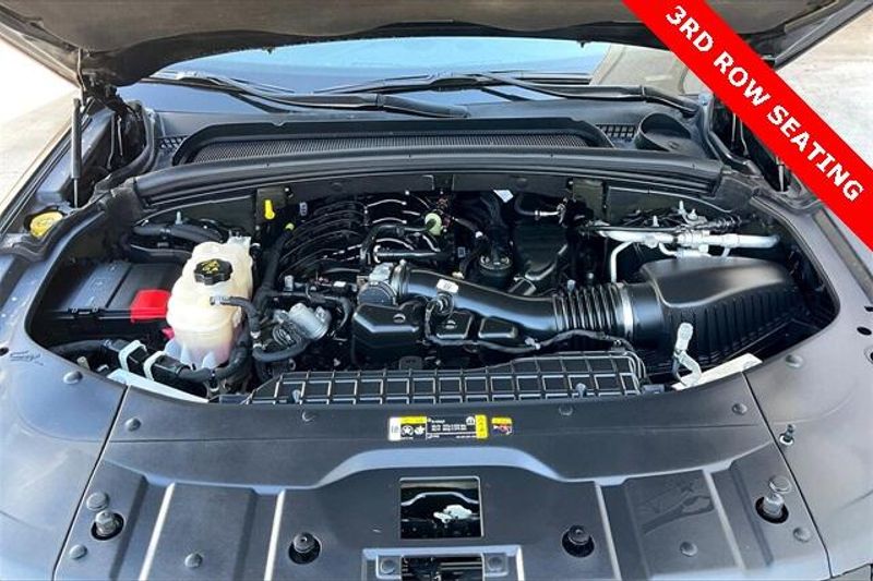 Used 2021 Jeep Grand Cherokee L LimitedImage 9