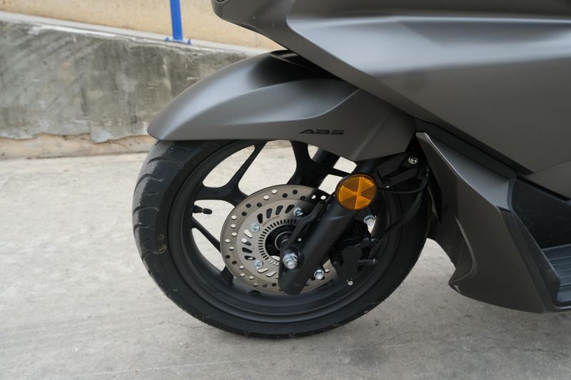 USED 2023 HONDA PCX ABS Image 18