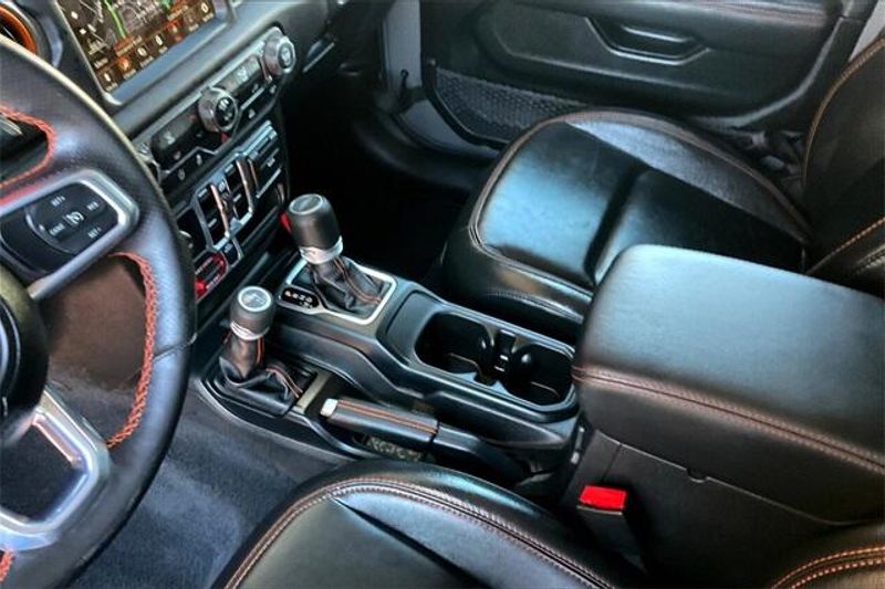 Used 2023 Jeep Gladiator MojaveImage 17