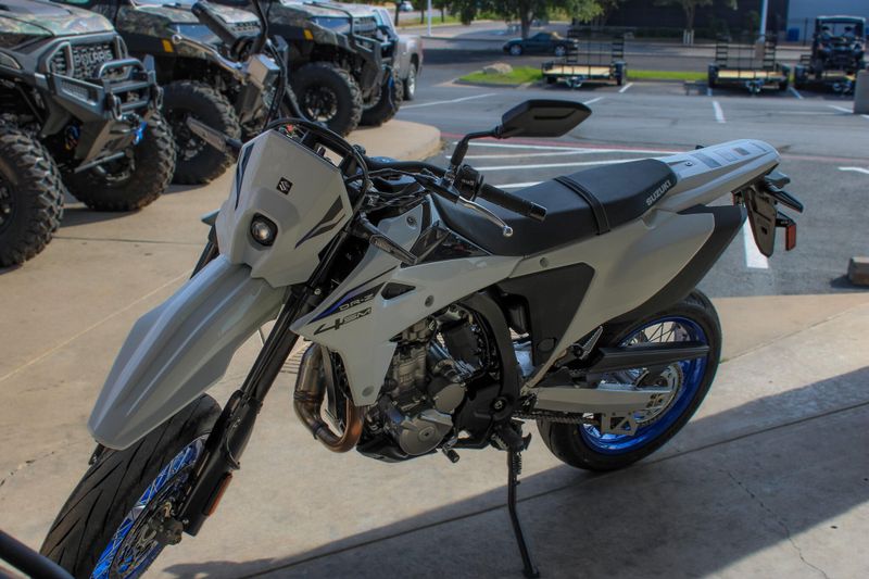 NEW 2025 SUZUKI DRZ4SM Image 6