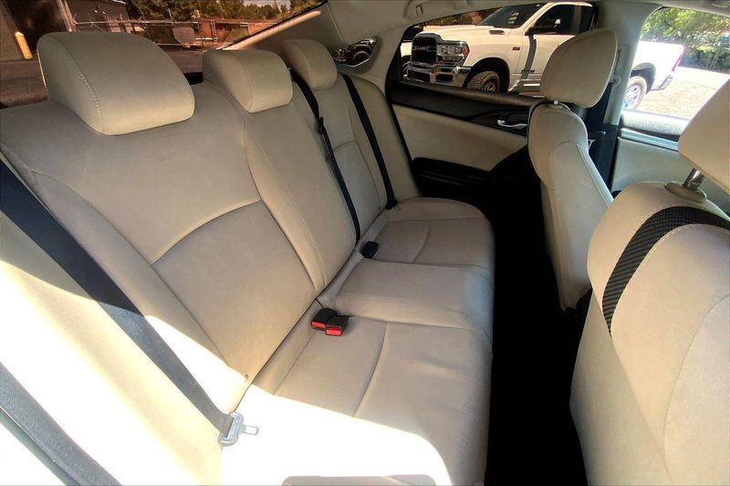 2018 Honda Civic LX photo 26