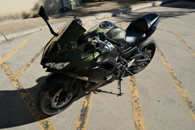 USED 2024 KAWASAKI NINJA 650 Image 7