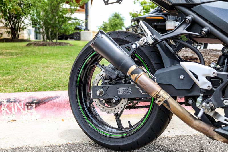 2023 Kawasaki NINJA 400 ABS Image 18
