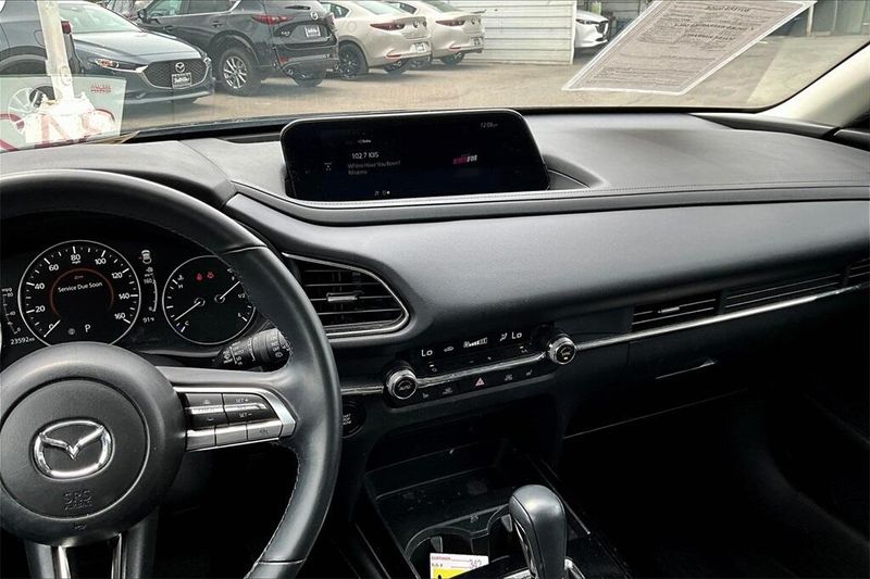 Used 2022 Mazda CX-30 2.5 S Preferred PackageImage 6
