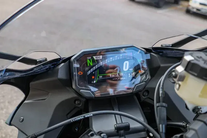 NEW 2026 KAWASAKI NINJA ZX6R Image 9