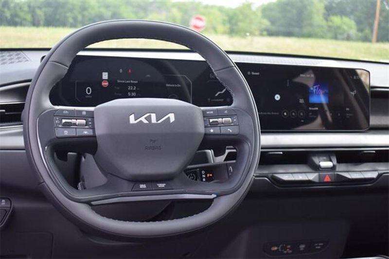 New 2026 Kia EV9 WindImage 22