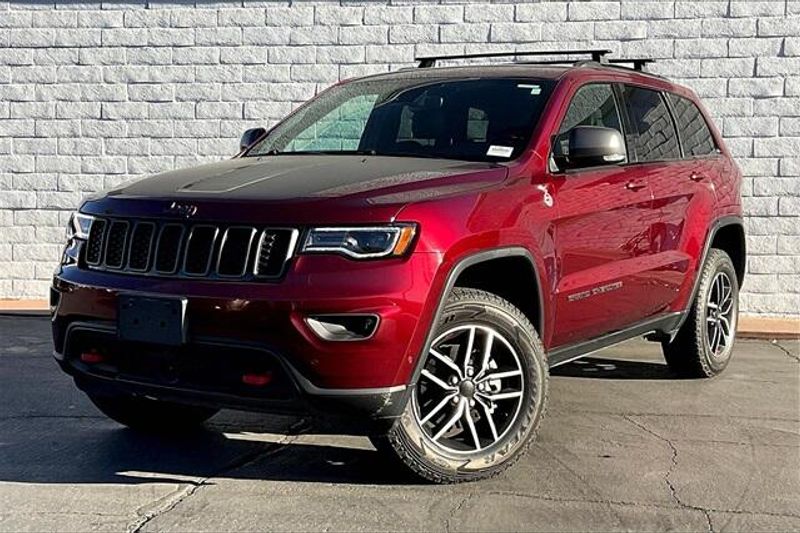 2020 Jeep Grand Cherokee TrailhawkImage 1