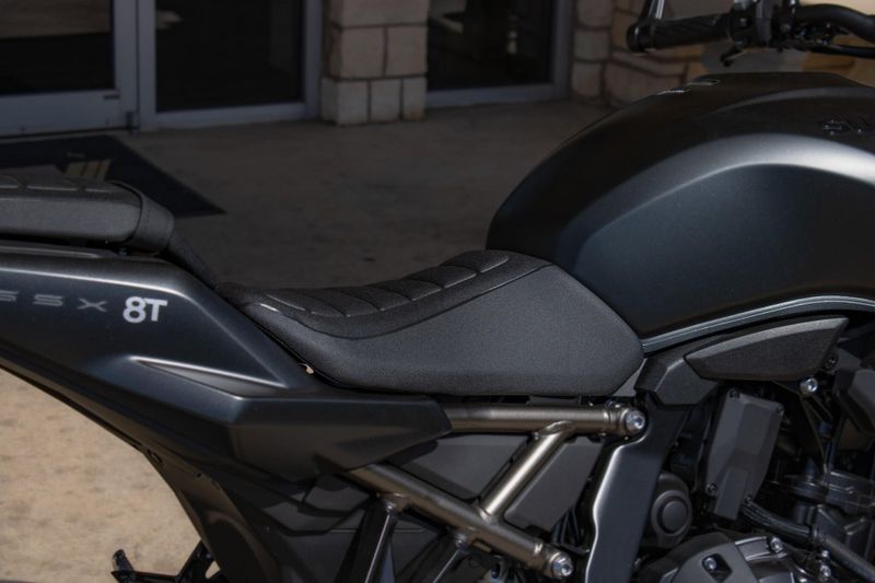 NEW 2026 SUZUKI GSX8T Image 8