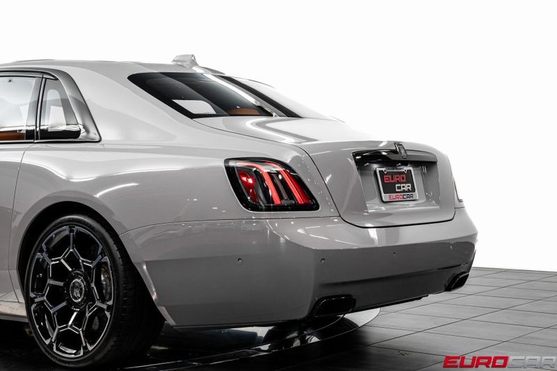 Used 2025 Rolls-Royce Ghost *BESPOKE INTERIOR * DUALITY TWILL SEATS*Image 18