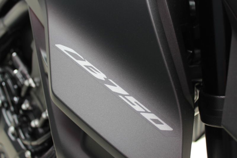 New 2025 Honda CB750 HORNET Image 10