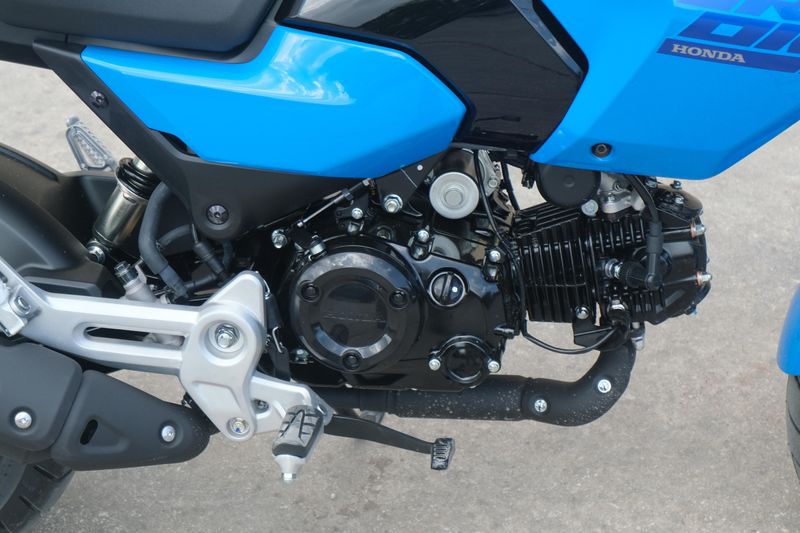 2025 Honda GROM CANDY BLUE Image 20