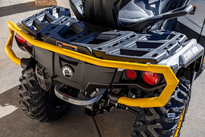2024 Can-Am OUTLANDER MAX XTP 1000R HYPER SILVER AND NEO YELLOWImage 16