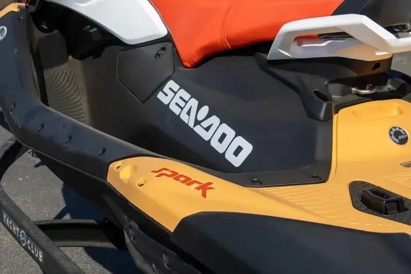 NEW 2026 SEADOO SPARK FOR 3 90HP CONVENIENCE PACKAGE WITH SOUND SYSTEM Image 14