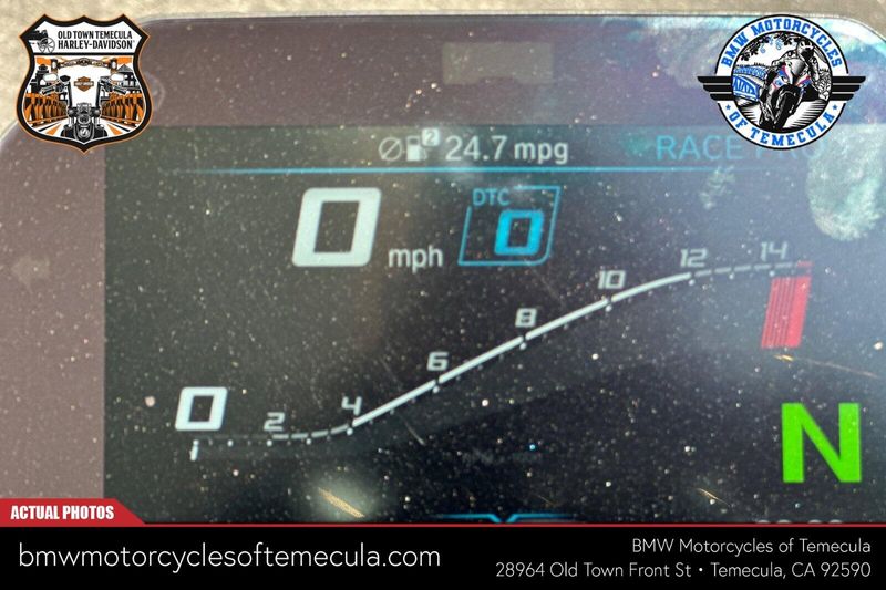 2025 BMW M 1000 RImage 19