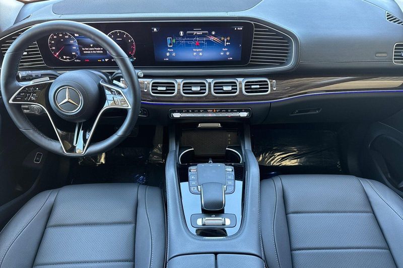 Used 2026 Mercedes-Benz GLS 450Image 15